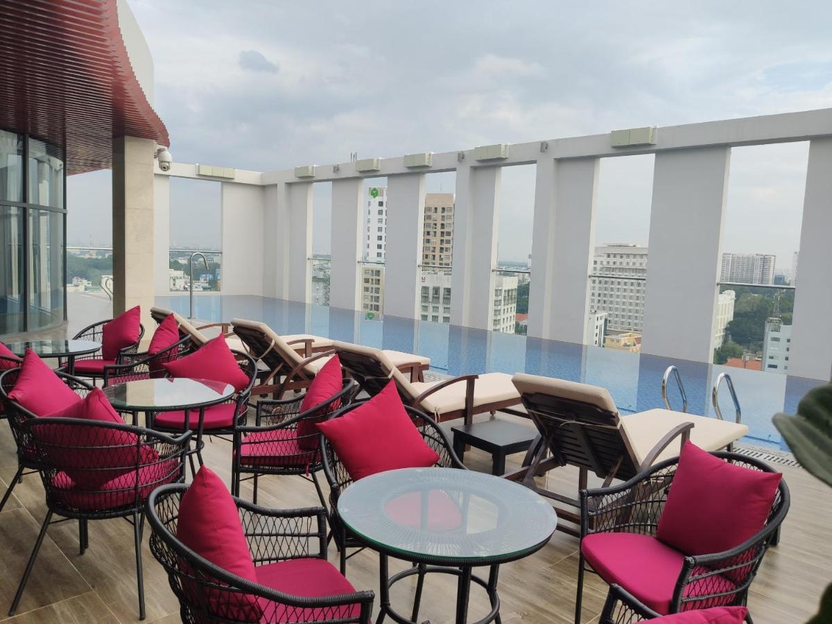 Muong Thanh Luxury Saigon Hotel Ho Chi Minh City Bagian luar foto