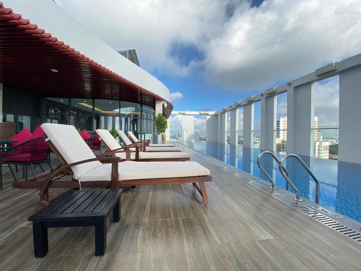 Muong Thanh Luxury Saigon Hotel Ho Chi Minh City Bagian luar foto