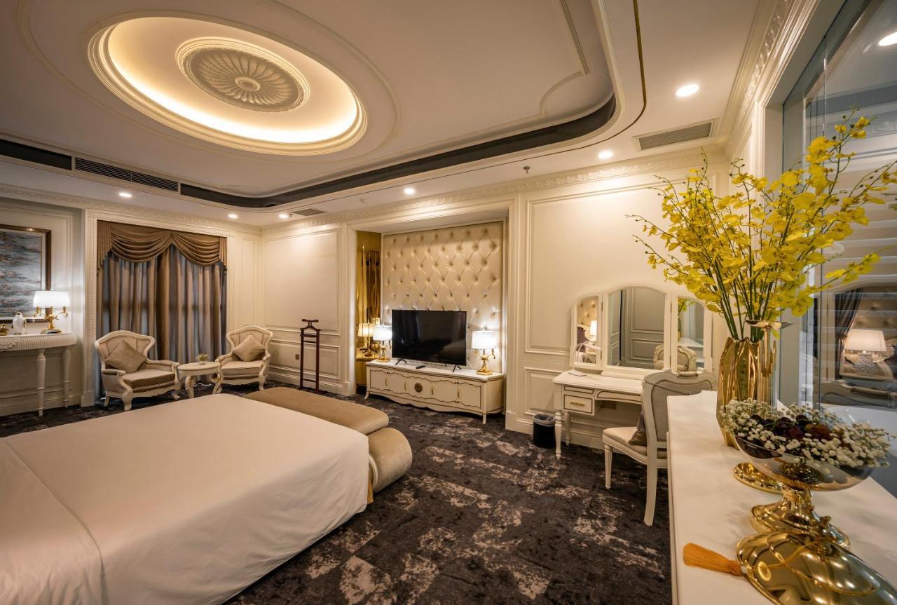 Muong Thanh Luxury Saigon Hotel Ho Chi Minh City Bagian luar foto